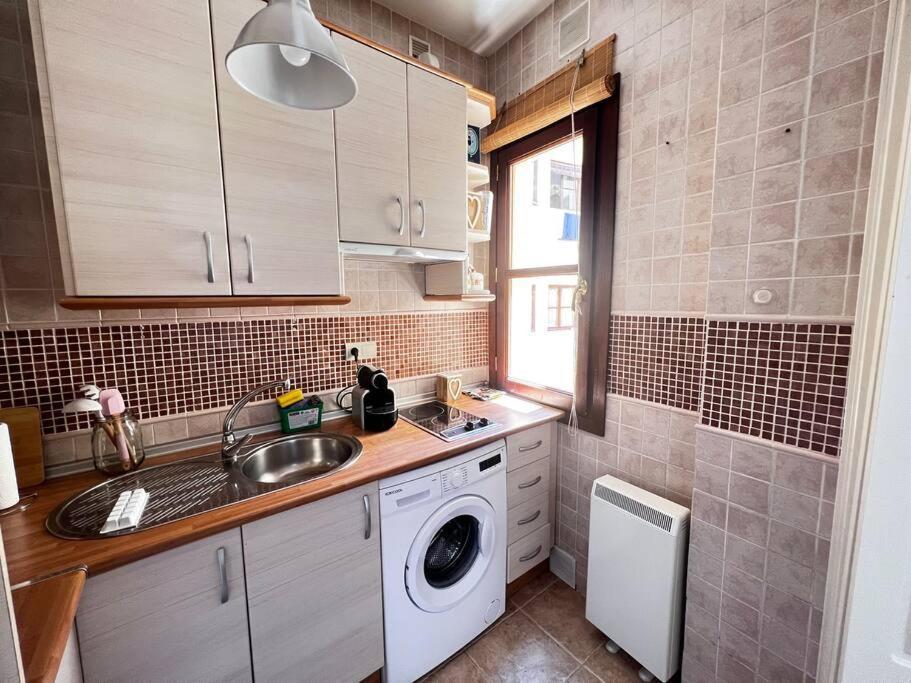 Apartamento Muy Centrico En Гранада Екстериор снимка