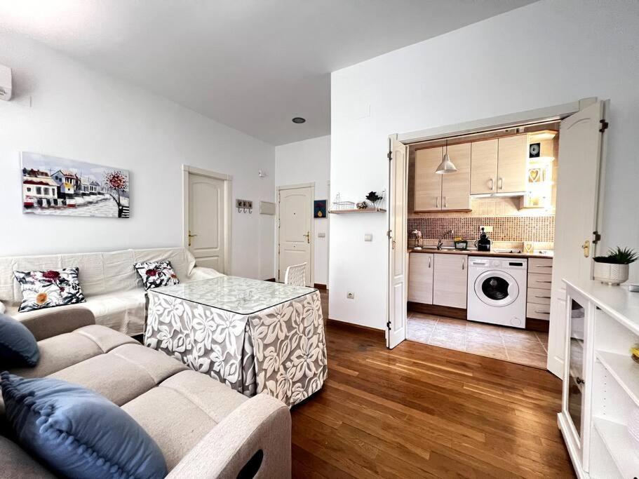 Apartamento Muy Centrico En Гранада Екстериор снимка